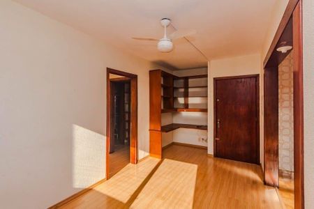 Sala  de apartamento para alugar com 1 quarto, 50m² em Morro Santana, Porto Alegre