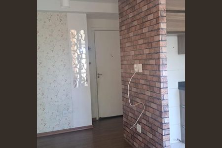 Sala de apartamento à venda com 2 quartos, 45m² em Vila Carmosina, São Paulo