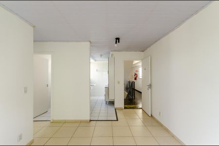Sala de apartamento para alugar com 2 quartos, 55m² em Vila Jaraguá, São Paulo