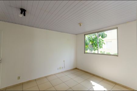 Apartamento para alugar com 55m², 2 quartos e sem vaga Apartamento para alugar com 55m², 2 quartos e sem vagaSala