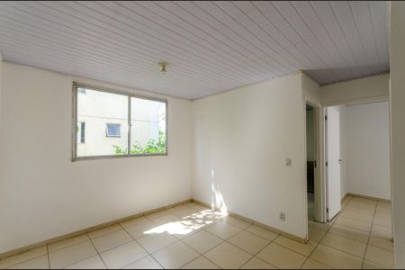 Sala de apartamento para alugar com 2 quartos, 55m² em Vila Jaraguá, São Paulo