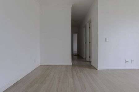 Apartamento para alugar com 70m², 2 quartos e 1 vagaSala