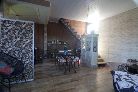 Casa à venda com 484m², 5 quartos e 3 vagasSala e cozinha/casa 2