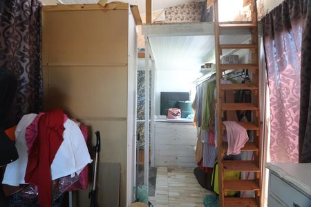 Casa à venda com 484m², 5 quartos e 3 vagasQuarto/casa 2