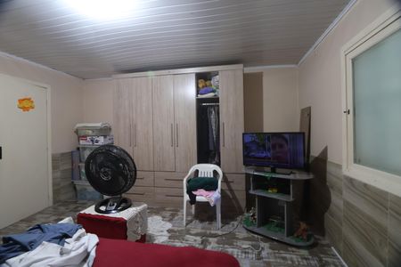 Casa à venda com 484m², 5 quartos e 3 vagasQuarto/casa 1