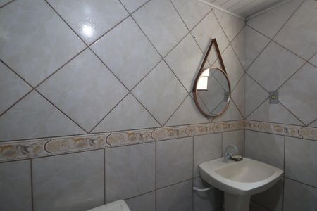 Casa à venda com 484m², 5 quartos e 3 vagasBanheiro/casa 1