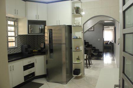 Casa à venda com 280m², 3 quartos e 3 vagasCozinha 