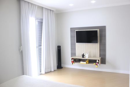 Casa à venda com 280m², 3 quartos e 3 vagasSuíte 