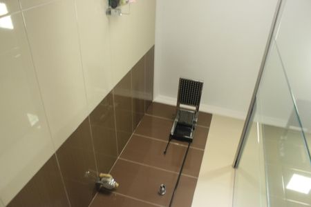 Casa à venda com 280m², 3 quartos e 3 vagasBanheiro da Suíte 