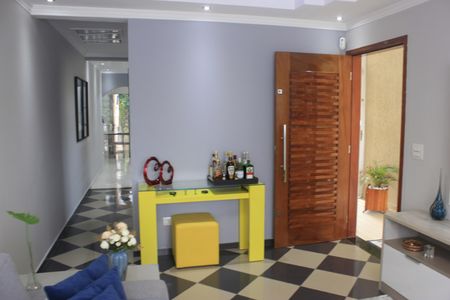 Sala  de casa à venda com 3 quartos, 280m² em Jardim Rosa de Franca, Guarulhos