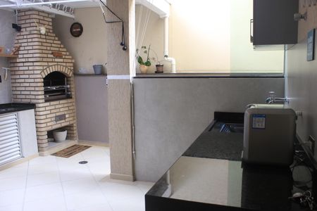 Casa à venda com 280m², 3 quartos e 3 vagasEspaço Gourmet e lavanderia 