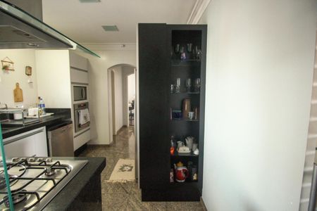 Apartamento à venda com 268m², 3 quartos e 4 vagasCozinha