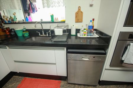 Apartamento à venda com 268m², 3 quartos e 4 vagasCozinha