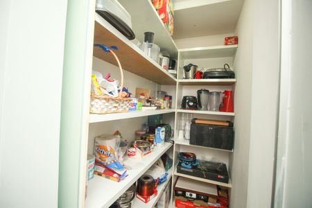 Apartamento à venda com 268m², 3 quartos e 4 vagasDespensa