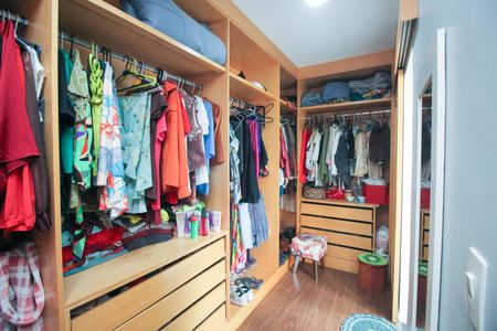 Apartamento à venda com 268m², 3 quartos e 4 vagasCloset da suíte Master
