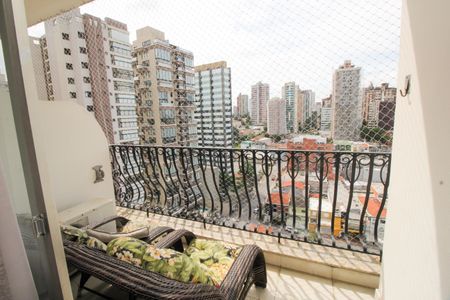 Apartamento à venda com 268m², 3 quartos e 4 vagasVista da Sala de TV