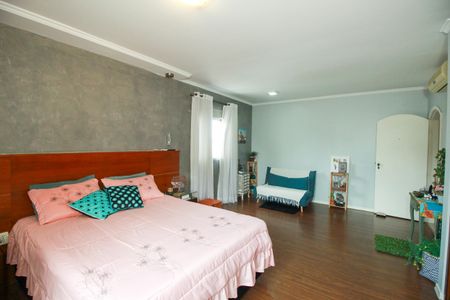 Apartamento à venda com 268m², 3 quartos e 4 vagasSuíte master