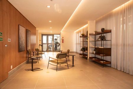 Apartamento à venda com 74m², 2 quartos e 1 vagaCoworking