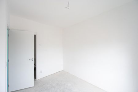 Apartamento à venda com 74m², 2 quartos e 1 vagaQuarto 2