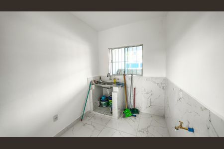 Sala/Cozinha de kitnet/studio para alugar com 1 quarto, 23m² em Vila Rubi, São Paulo