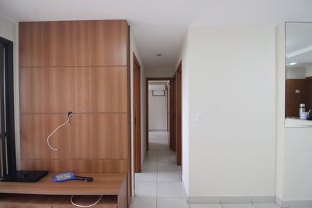 Sala - Corredor de apartamento para alugar com 3 quartos, 87m² em Barra Olímpica, Rio de Janeiro