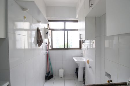 Apartamento para alugar com 87m², 3 quartos e 1 vagaÁrea de serviço