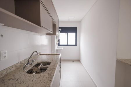 Apartamento para alugar com 66m², 2 quartos e 1 vaga Apartamento para alugar com 66m², 2 quartos e 1 vagaCozinha e Área de Serviço