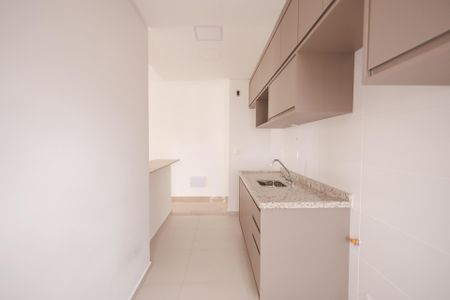 Apartamento para alugar com 66m², 2 quartos e 1 vaga Apartamento para alugar com 66m², 2 quartos e 1 vagaCozinha e Área de Serviço