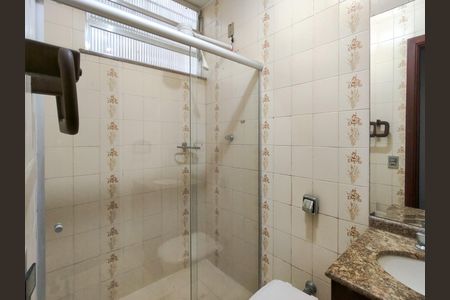 Casa para alugar com 179m², 3 quartos e 3 vagasBanheiro Corredor