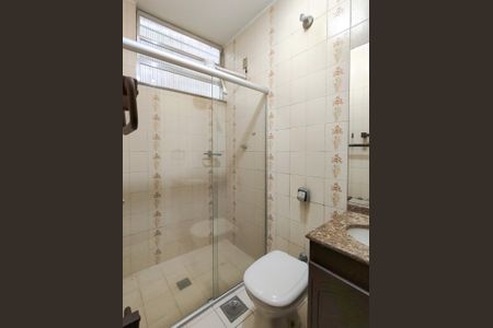 Casa para alugar com 179m², 3 quartos e 3 vagasBanheiro Corredor