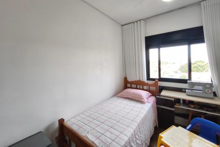 Apartamento à venda com 84m², 2 quartos e 2 vagasQuarto 2