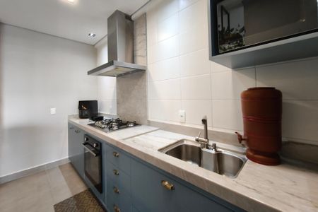 Apartamento à venda com 84m², 2 quartos e 2 vagasCozinha