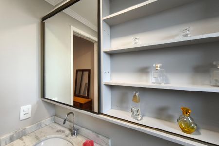 Apartamento à venda com 84m², 2 quartos e 2 vagasBanheiro Suíte