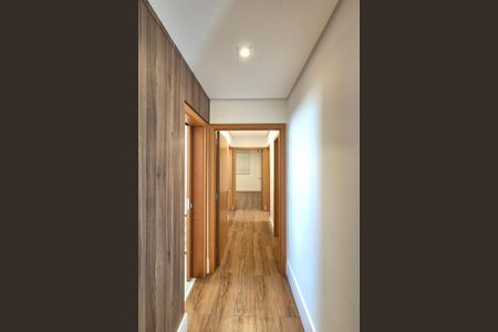 Apartamento à venda com 112m², 3 quartos e 2 vagasCorredor 