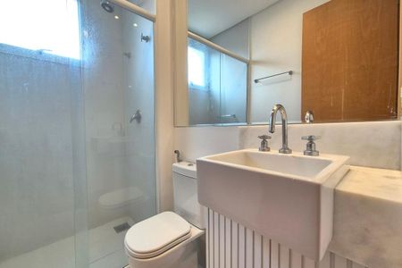 Apartamento à venda com 112m², 3 quartos e 2 vagasBanheiro da Suíte