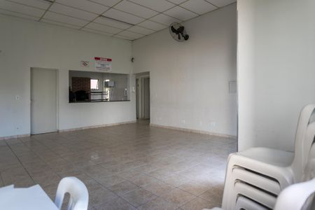 Apartamento para alugar com 55m², 2 quartos e 1 vagaÁrea Comum