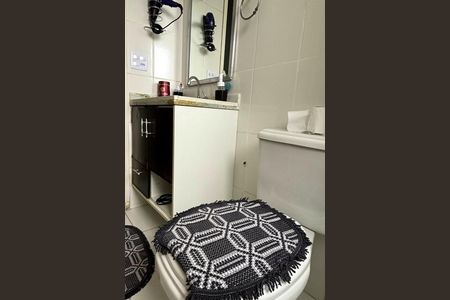 Apartamento para alugar com 76m², 3 quartos e 2 vagasBanheiro Social 