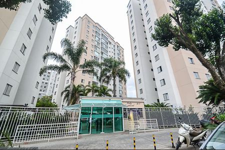 Apartamento para alugar com 76m², 3 quartos e 2 vagasFachada e portaria 