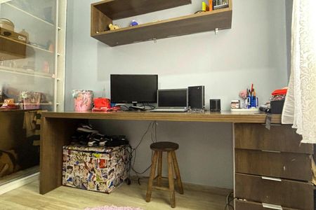 Apartamento para alugar com 76m², 3 quartos e 2 vagasQuarto 2 