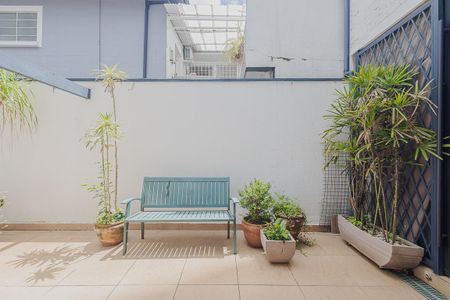 Casa à venda com 170m², 4 quartos e 2 vagasQuintal