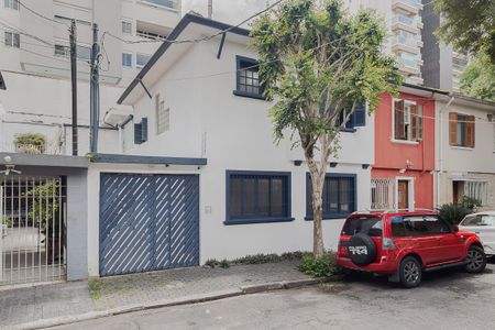 Casa à venda com 170m², 4 quartos e 2 vagasFachada