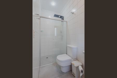 Casa à venda com 170m², 4 quartos e 2 vagasBanheiro da Suíte