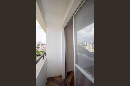 Apartamento à venda com 74m², 3 quartos e 1 vaga Apartamento à venda com 74m², 3 quartos e 1 vagaVaranda da Sala