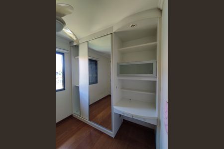 Casa à venda com 120m², 3 quartos e 2 vagas Casa à venda com 120m², 3 quartos e 2 vagasQuarto 2