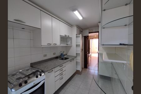 Casa à venda com 120m², 3 quartos e 2 vagas Casa à venda com 120m², 3 quartos e 2 vagasCozinha - Armários