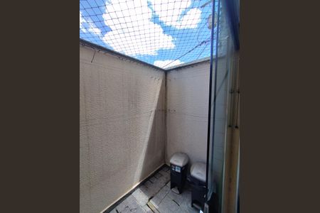 Casa à venda com 120m², 3 quartos e 2 vagas Casa à venda com 120m², 3 quartos e 2 vagasÁrea de Serviço