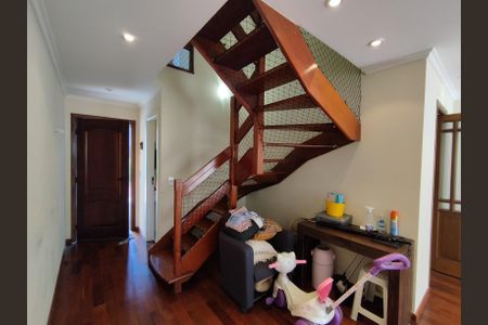 Casa à venda com 120m², 3 quartos e 2 vagas Casa à venda com 120m², 3 quartos e 2 vagasSala