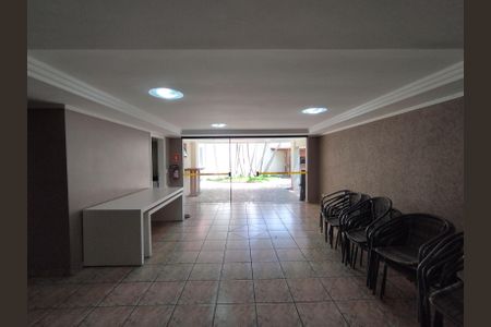 Casa à venda com 120m², 3 quartos e 2 vagas Casa à venda com 120m², 3 quartos e 2 vagasÁrea comum - Salão de festas