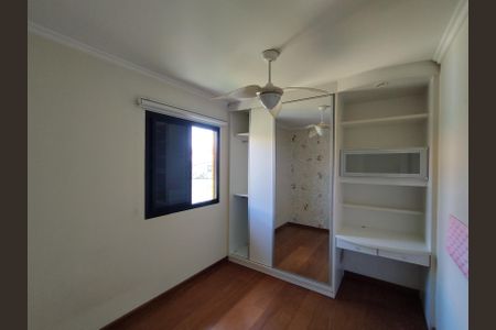 Casa à venda com 120m², 3 quartos e 2 vagas Casa à venda com 120m², 3 quartos e 2 vagasQuarto