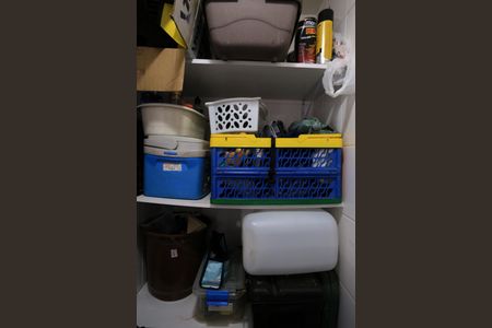 Apartamento à venda com 100m², 3 quartos e 2 vagasBanheiro de serviço